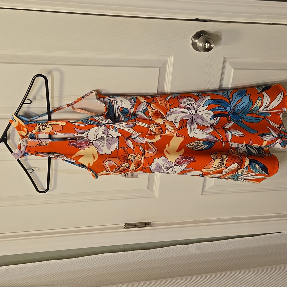 BRAND NEW FLORAL PRINT DRESS - Picture 4 of 8
